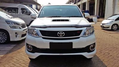 Toyota Fortuner 2.5 TRD VNT 2014 AT Diesel