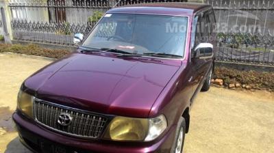 Toyota Kijang 2.0 LGX Wagon Bensin (Tahun 2002)