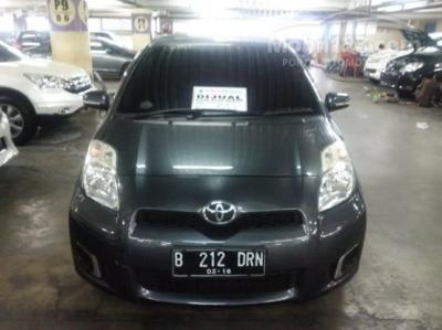 Toyota Yaris J Automatic 2012 Facelift Double Airbag, Abu-Abu