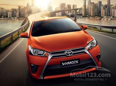 Toyota Yaris SUPER CAKEP CUMA 18 JUTAAN