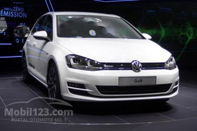 VW Golf GTI 2.0 cc Ready Stock VW MT Haryono