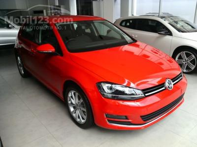 Volkswagen VW Golf 1.2 TSI MT Discont Besar2an