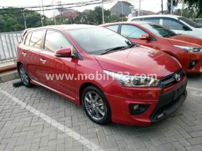 YARIS TRD SPORTIVO 2015 MERAH DENGAN DP DAN ANGSURAN MINIM..BUKTIKAN SEKARANG JUGA..