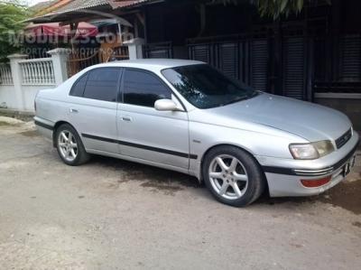 dijual Toyota corona absolute 2.0 manual silver th 95,