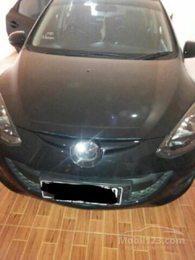 over kredit 2013 Mazda 2 DE (Hatch) - (2013 Facelift) 1.5 V Hatchback