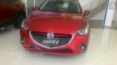 promo pameran GAikindo 2015 Mazda 2 1.5 hatcback all new skyactive