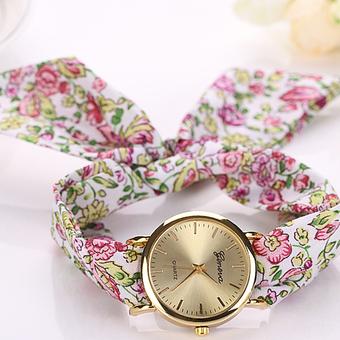 2015 Hot Sale Fashion Casual Fabric Bracelet Women Dress Wristwatch NO.4 (Intl)  