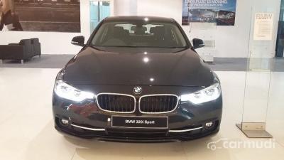 BMW 320i LCI Sport 2016