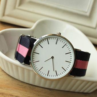 BUYINCOINS Watch Women Men Leather Nylon Strap Rosegold  