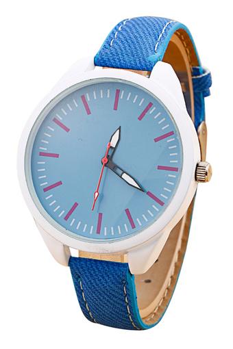 Blue lans Women's Light Blue Leather Strap Watch  