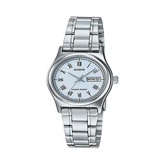 Casio Analog Jam Tangan Wanita - Biru Muda - Strap Rantai - LTP-V006D-2B  