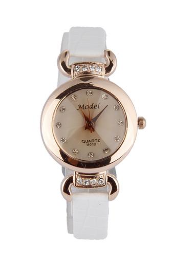 Olen Women's White PU Leather Strap Watch  