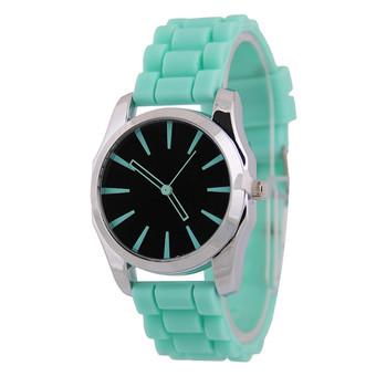 Women Green Silicone Strap Quartz Wrist Watch  